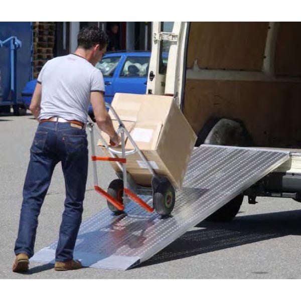 Rampe amovible en Alu (L=1995 x l=600 mm) équipement pour utilitaire