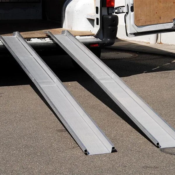 Paire de rails repliables en aluminium en 2 parties équipement pour utilitaire