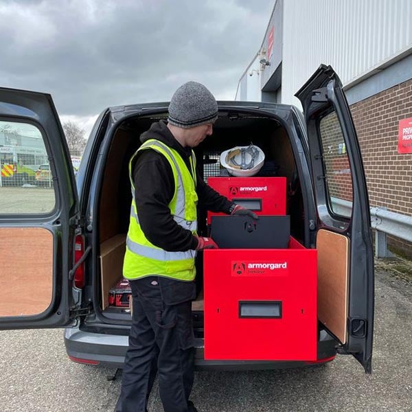 Tiroir haute sécurité en acier TREKDOR 490x1105x490 équipement pour utilitaire